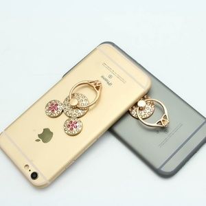 Mouse phone ring clasp